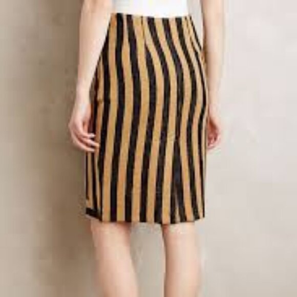 Eva Franco Anthropologie The Angler Pencil Skirt - Picture 3 of 10